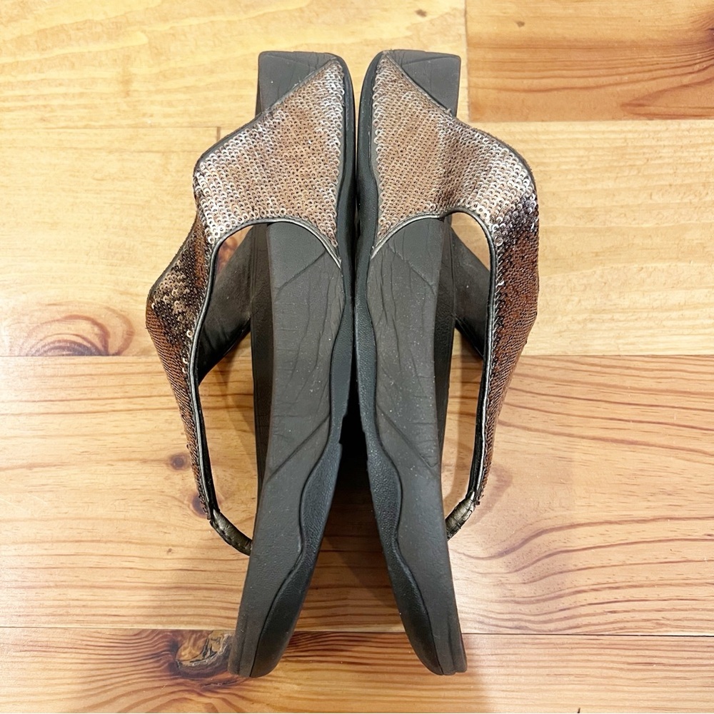 FitFlop Electra Bronze Toe Post Sandals Womens 9 Metallic Sequins Comfort - Picture 10 of 12
